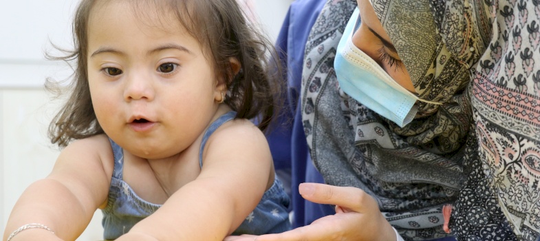 خطوات فرح الاولى... سجلتها كاميرات الأميرة بسمة